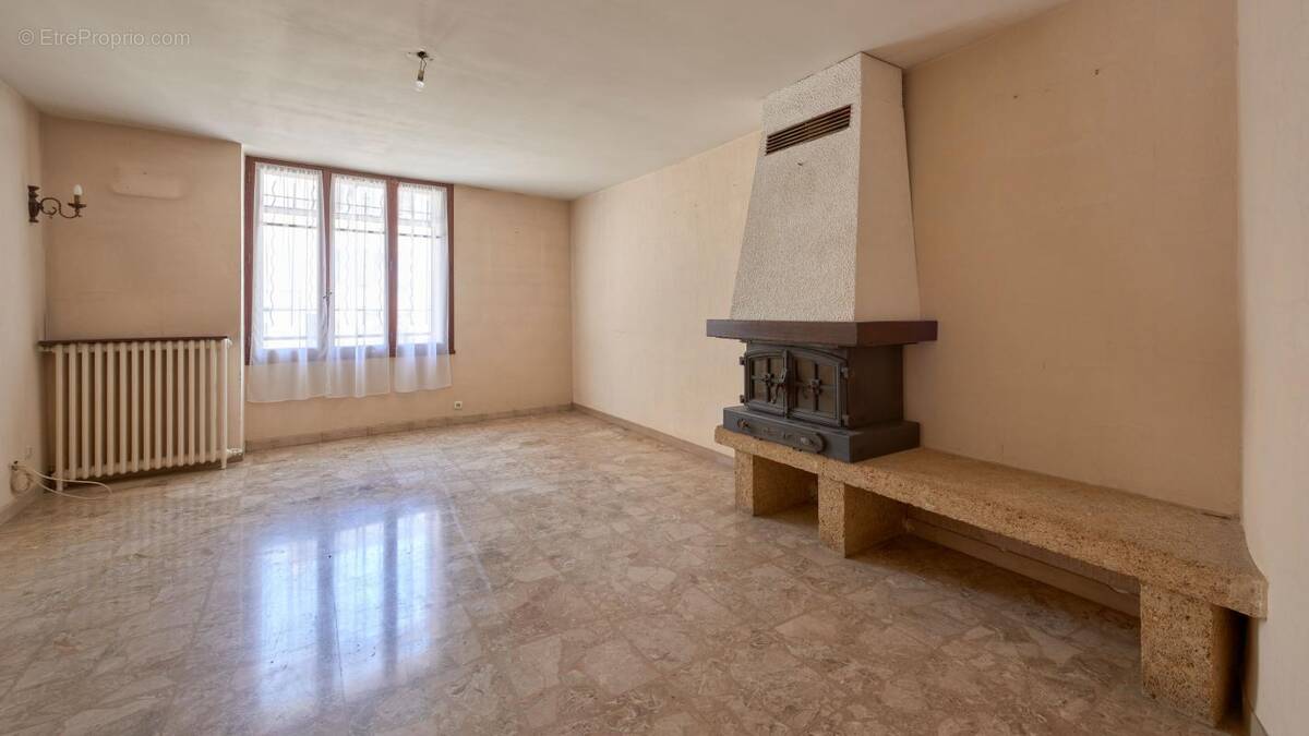 Maison à MANOSQUE