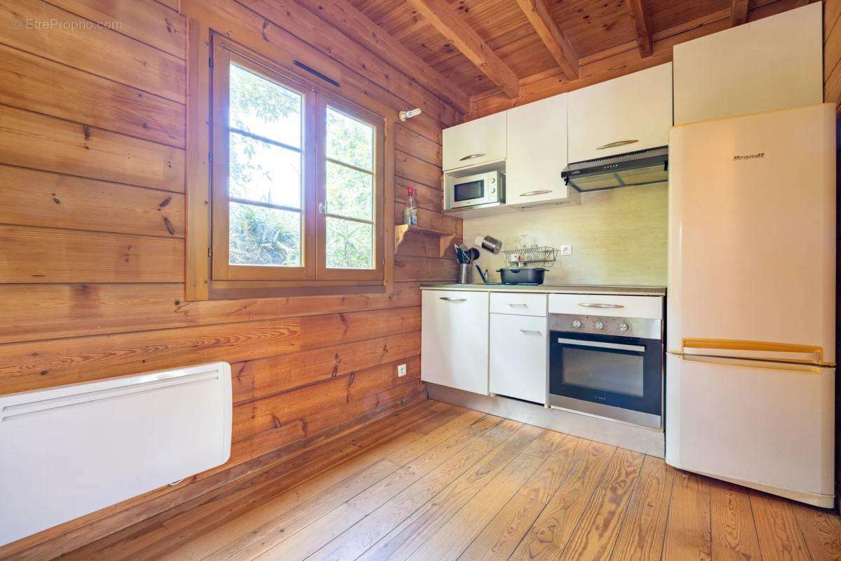 Charmant Chalet de 2 pièces 50 m² à Réau dans un environnement exceptionnel ! - photo 8