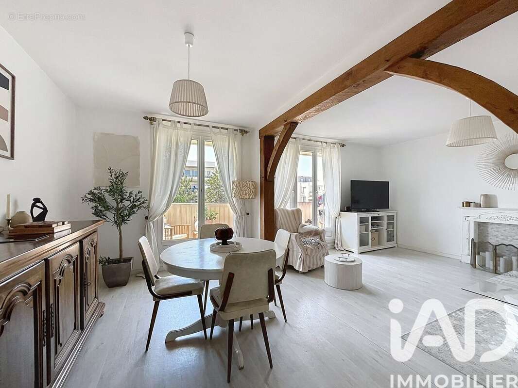 Photo 5 - Appartement à VILLEURBANNE