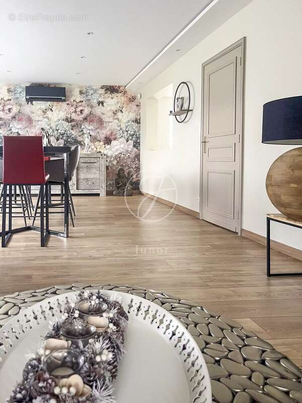 Maison à ENNETIERES-EN-WEPPES