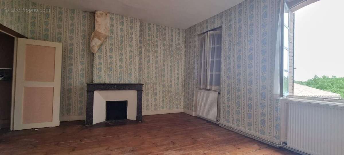 Appartement à MOLIERES