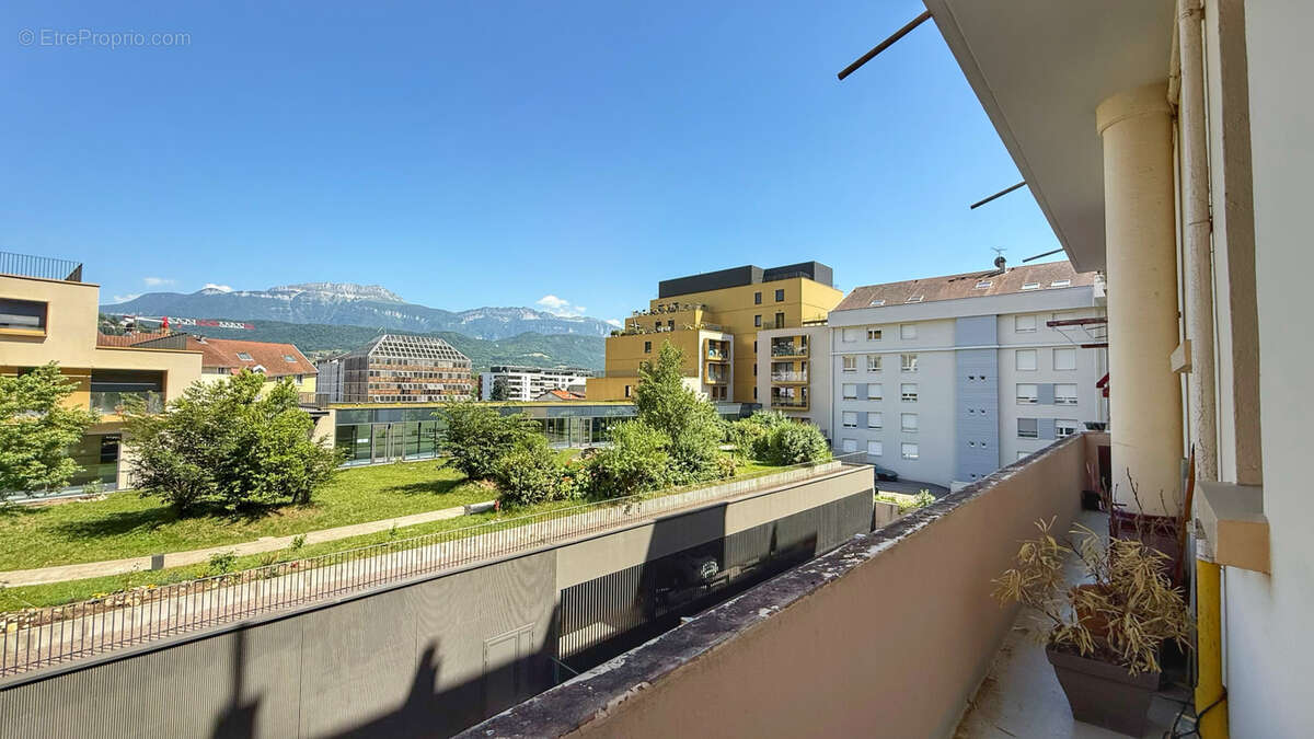 Appartement à VOIRON