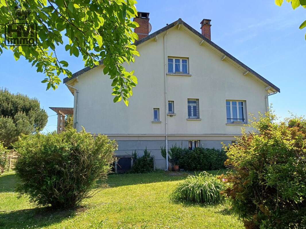 Maison à FEYTIAT