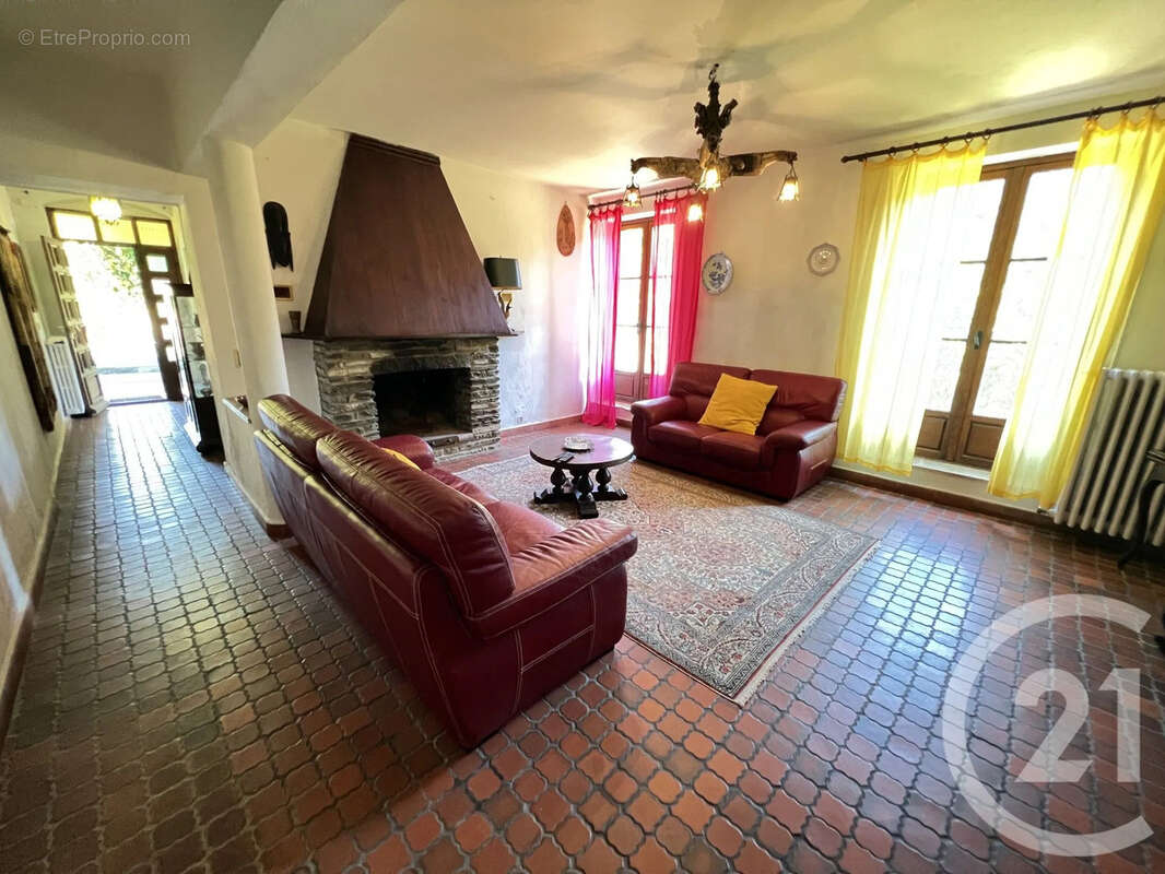 Maison 500 m² à Pruno  - photo 14