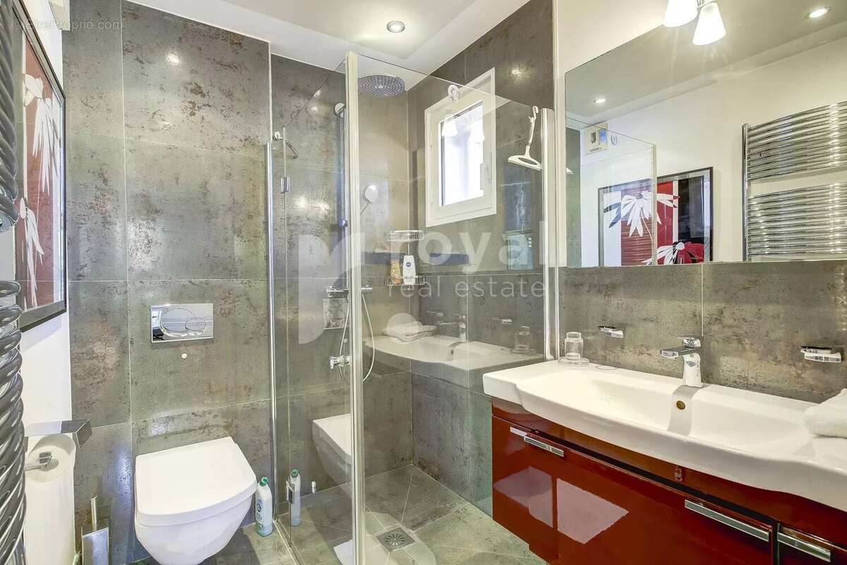 Appartement à MOUGINS