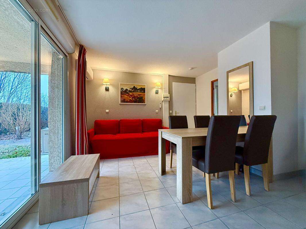 Appartement à SALAVAS