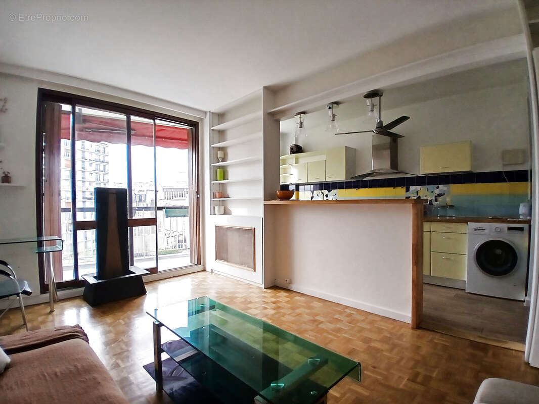 Appartement à PARIS-12E