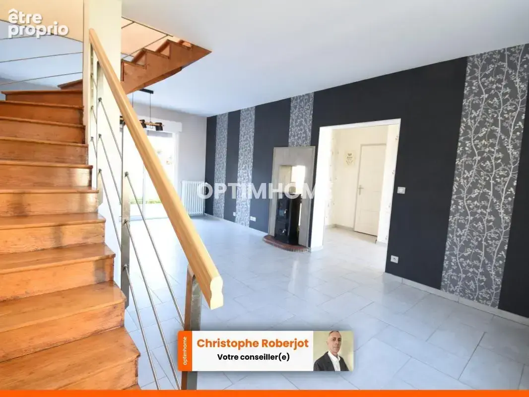 La campagne à la ville ! Jolie maison de 118m2 habitables avec garage et cour dans le quartier prisé de Chalon sur Saône et à 35 - photo 9