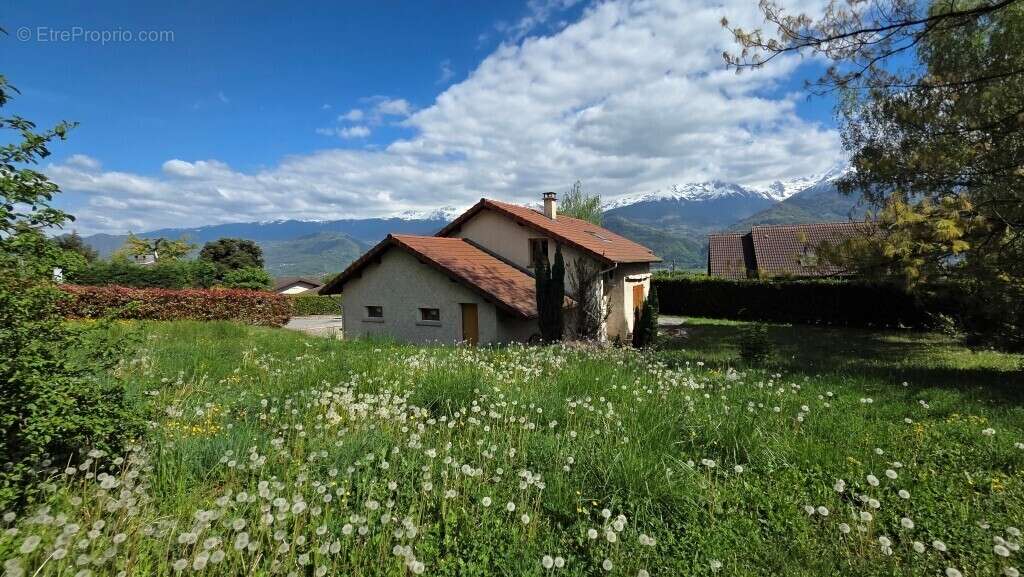 Maison à BERNIN