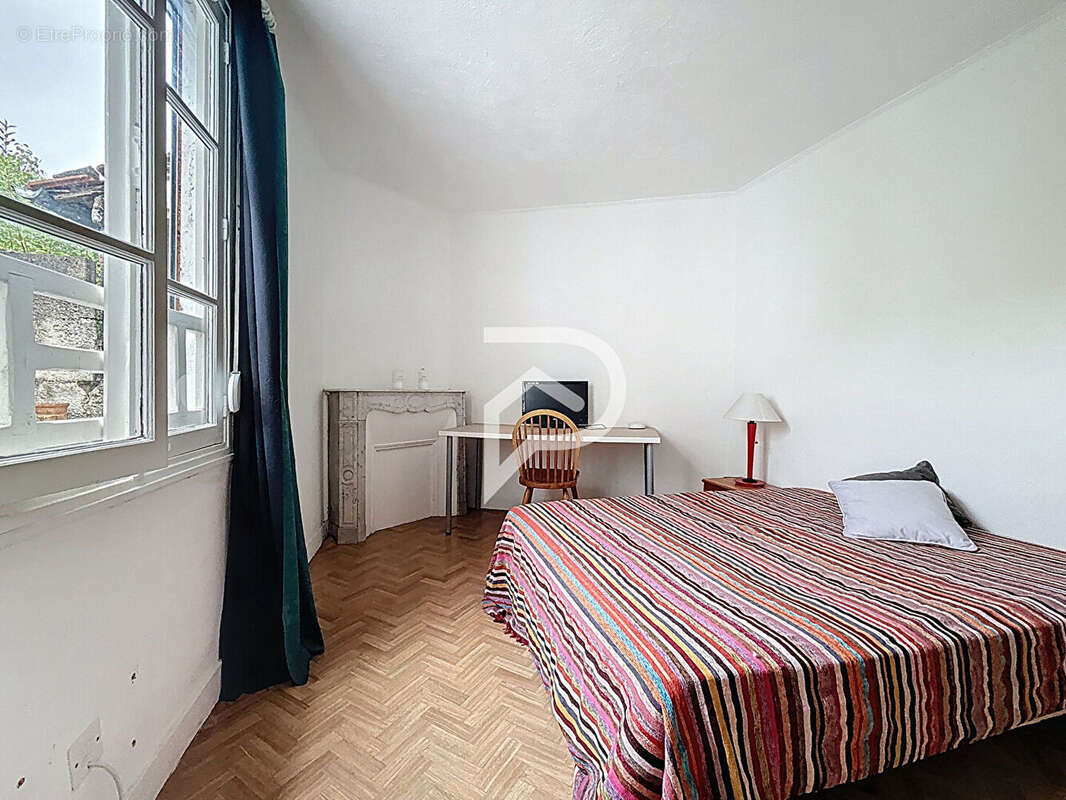 Maison à CHAMPS-SUR-MARNE