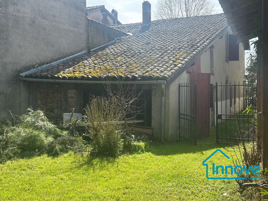 Maison à POMPIGNAN