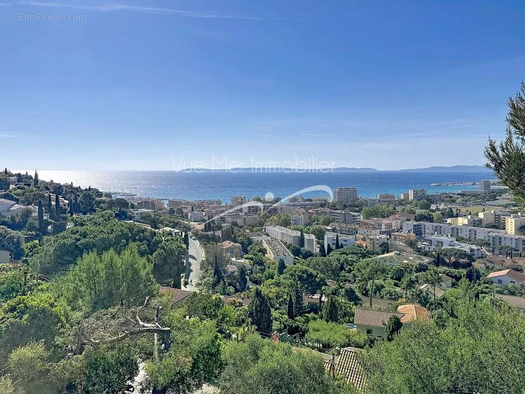 Appartement à LE LAVANDOU