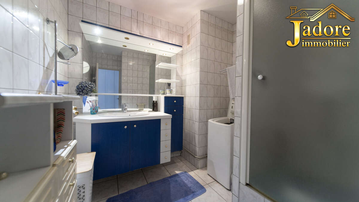 *** TROP TARD *** A SAISIR ! Appartement résidence sécurisée + ascenceur + balcon - photo 7