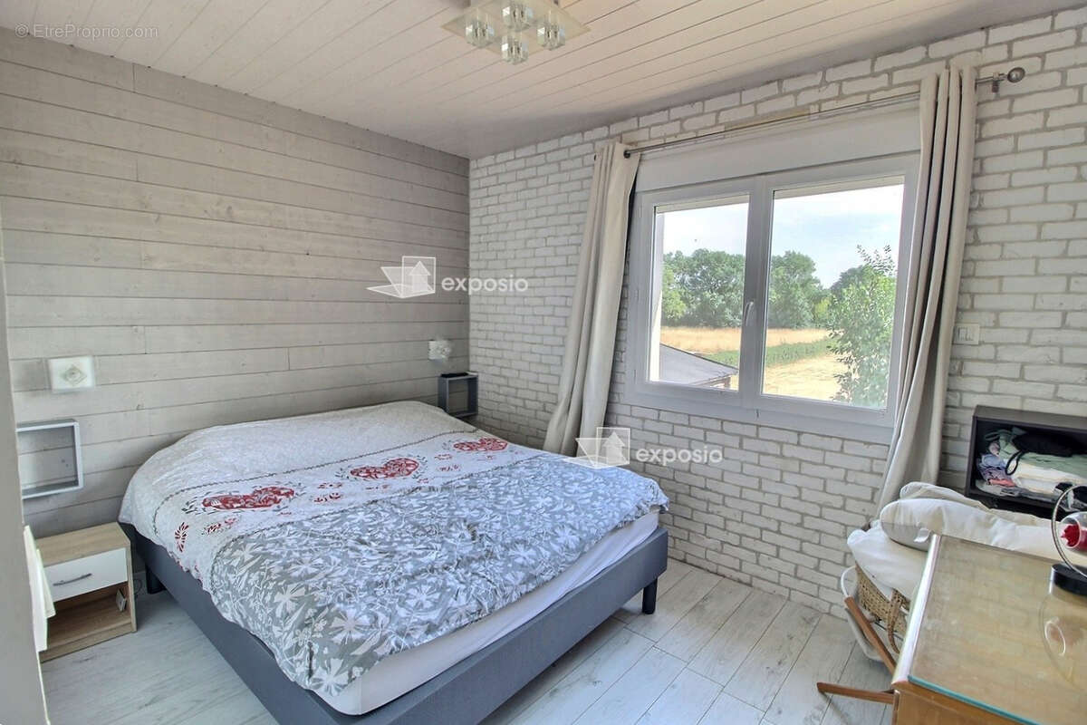 Maison de plain pied 5 pièce(s) FORS - photo 7