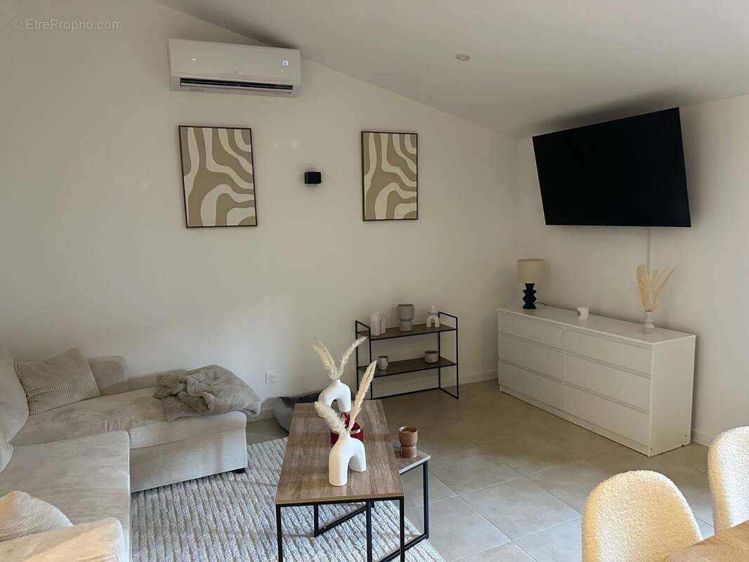 Appartement à SAINT-MAXIMIN-LA-SAINTE-BAUME