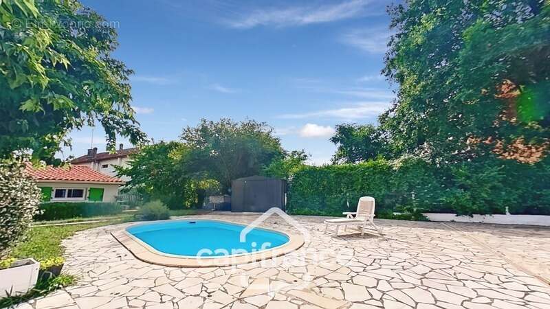 DAX – Maison de 5 chambres avec piscine + 2 logements indépendants avec rendements locatifs - photo 6