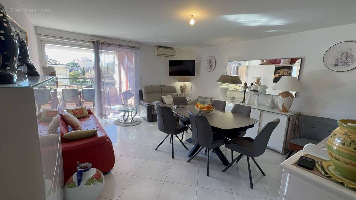 Appartement à SAINT-RAPHAEL