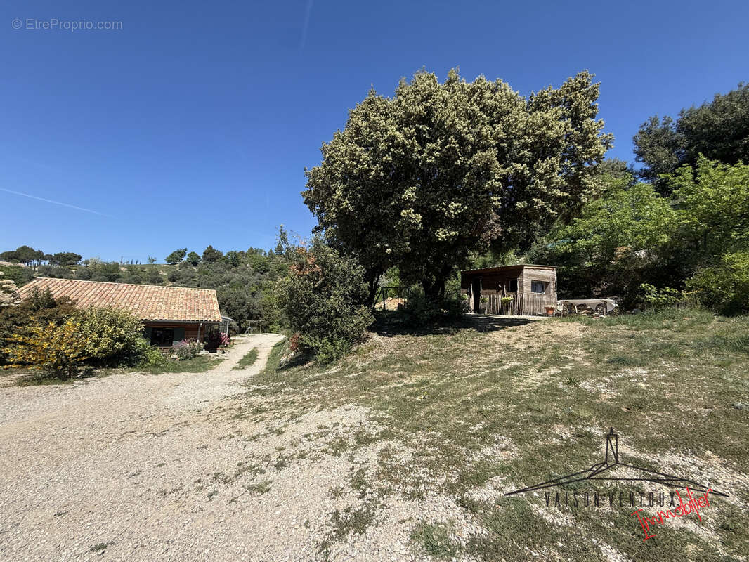 Maison en bois sur 2,- ha, situation exceptionnelle - photo 9