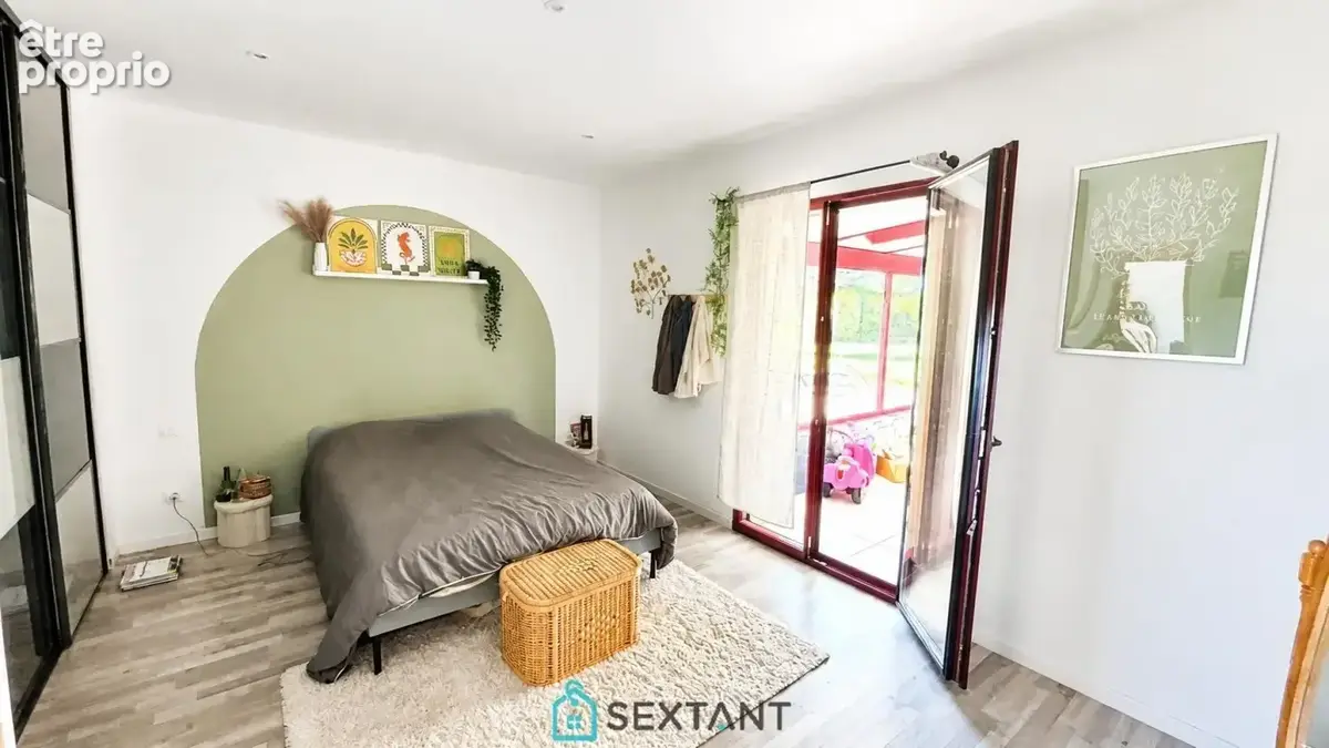 Maison contemporaine de plain-pied  250 m² habitables  terrain de 3 300 m²  dpe b - photo 9