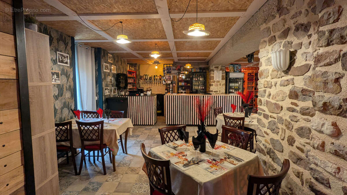 Appartement à L'ETANG-BERTRAND