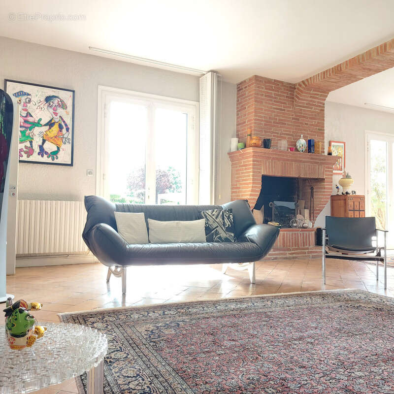Maison à vendre 13 pièces MONTAUBAN (82), salle de reception, parking, bureaux, cave, dépendances,  parc de 8000m2, 2 entrées in - photo 24