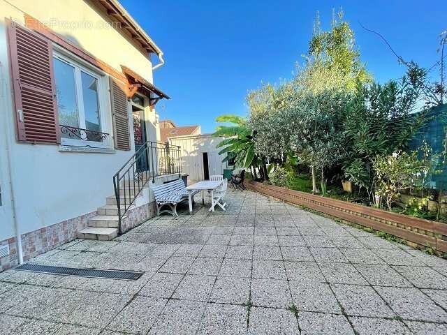 Maison à MAISONS-ALFORT