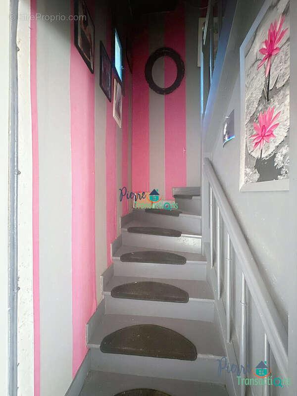 Maison à SAINT-ROMAIN-DE-COLBOSC