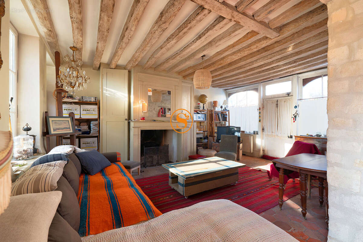 Maison à LAMORLAYE
