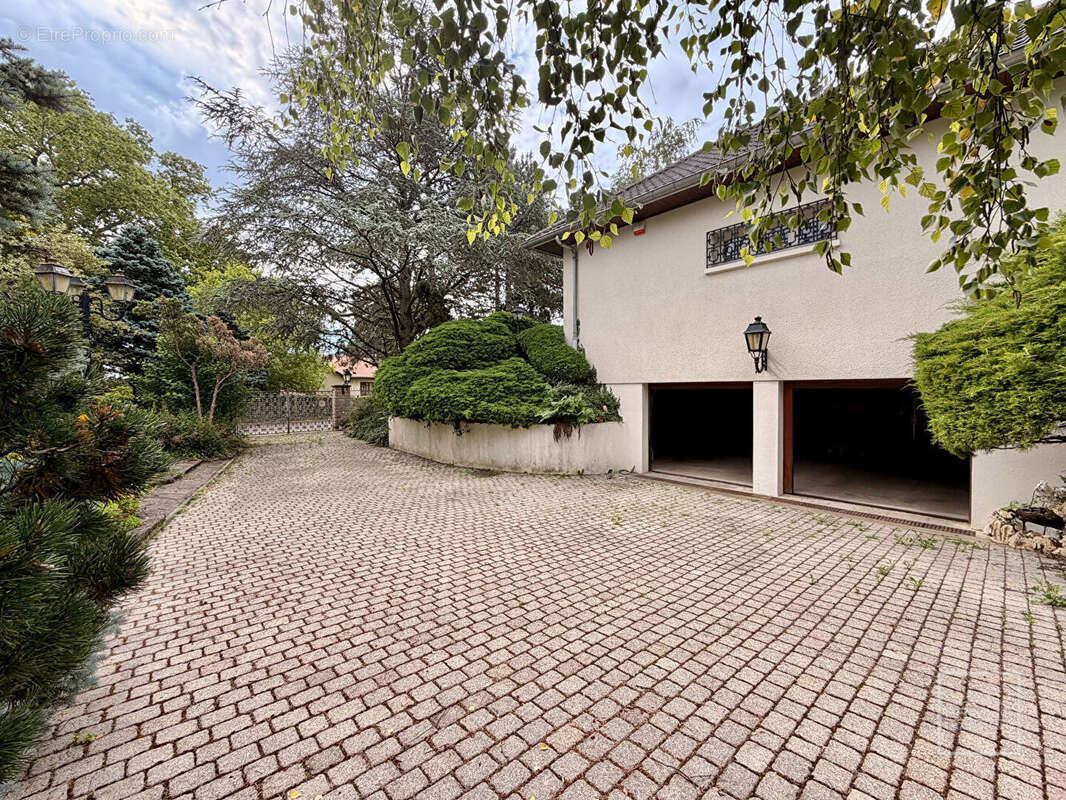 Maison à ECULLY