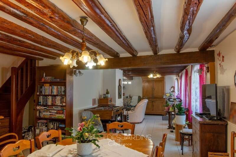 Maison à VIMOUTIERS