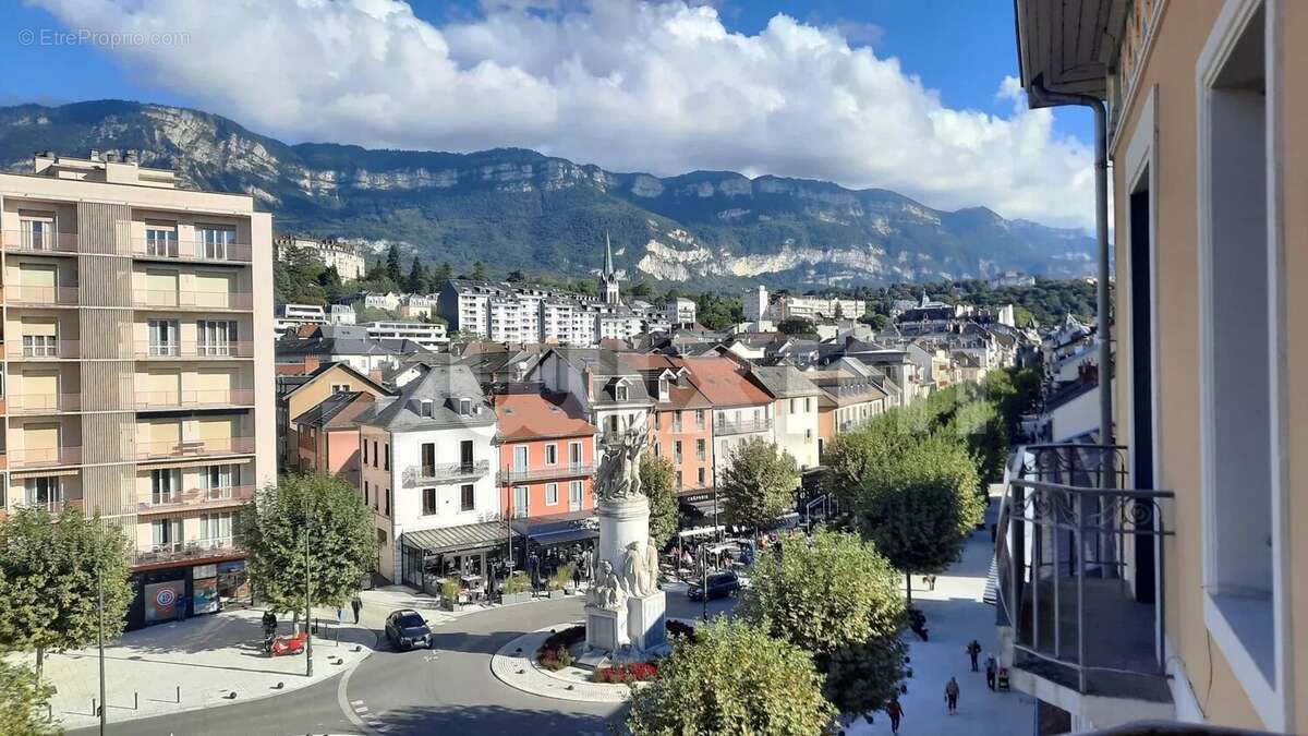 Appartement à AIX-LES-BAINS