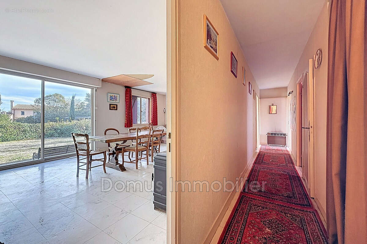 Maison à JONQUERETTES