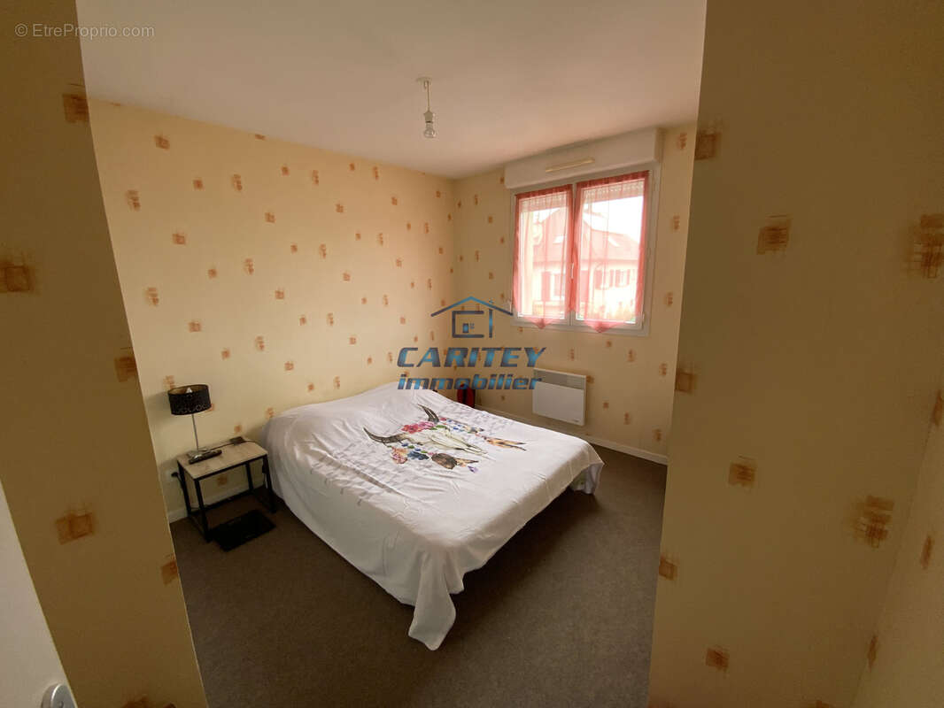 Appartement à ROYE