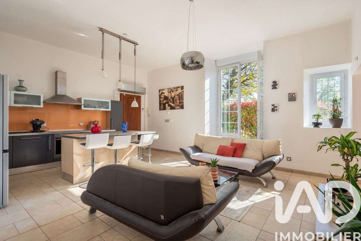 Appartement 66 m² à Claix  - photo 6