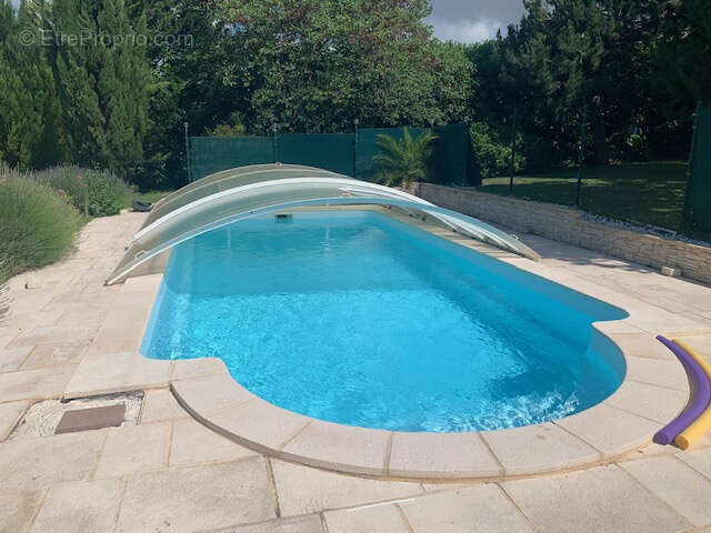 Maison à SAINT-DIZANT-DU-GUA