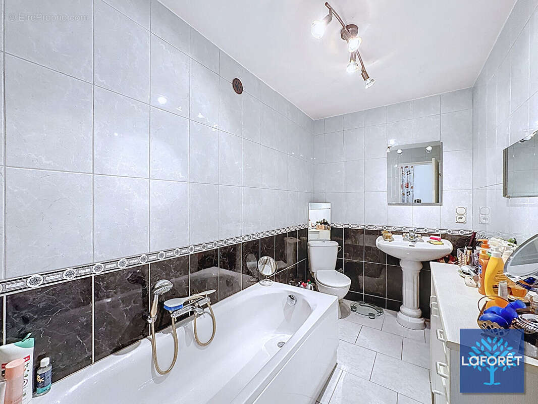 Appartement à VALENCIENNES