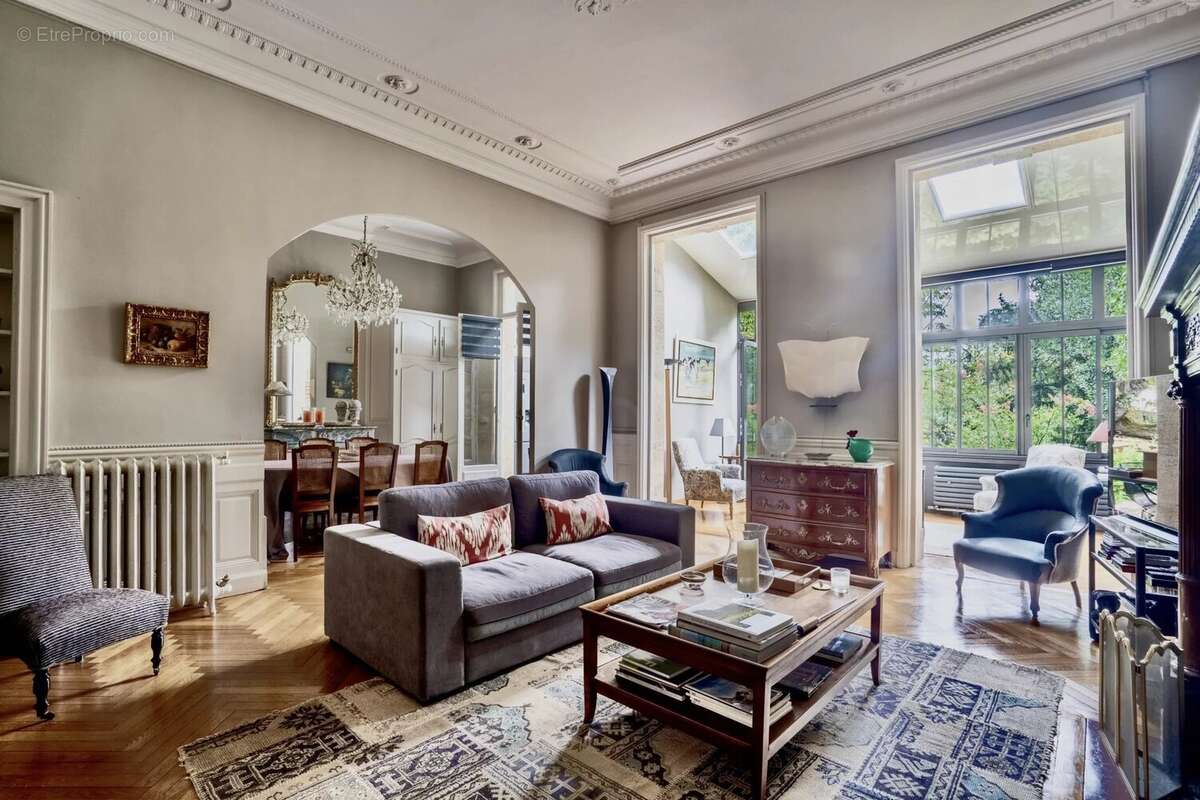 Appartement à BORDEAUX