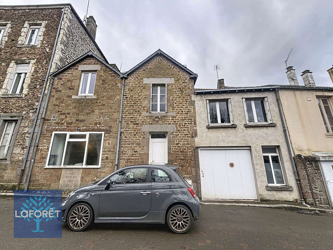 Appartement à ERNEE