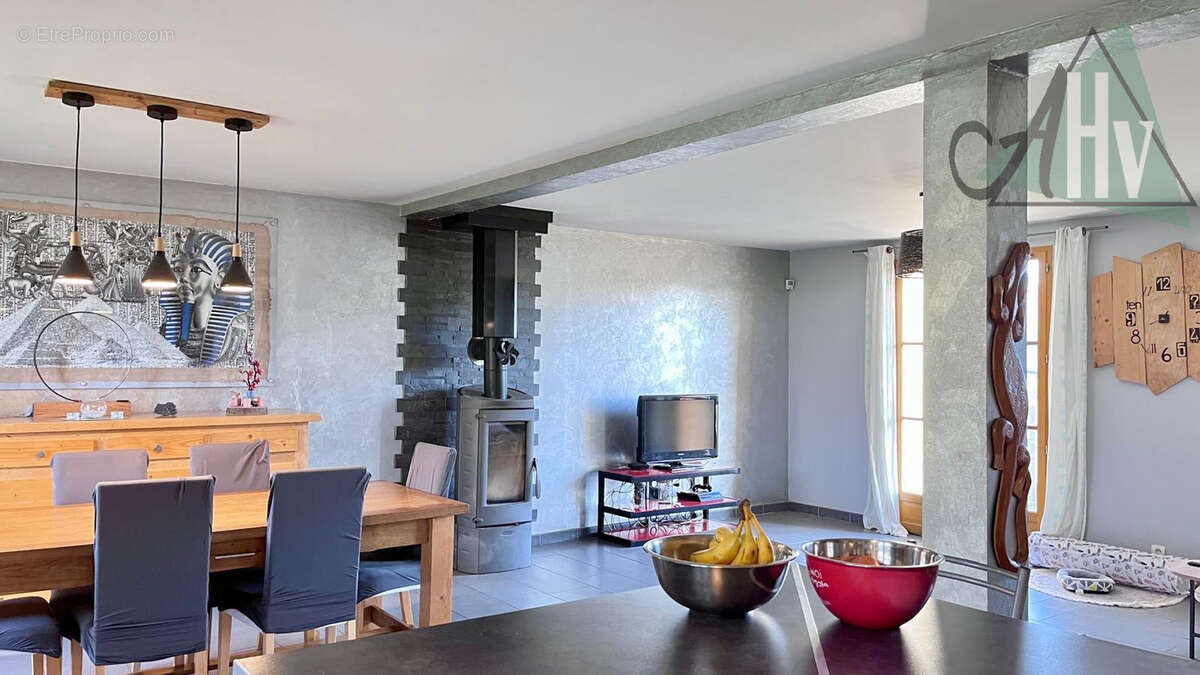 Maison à BRAY-SUR-SEINE