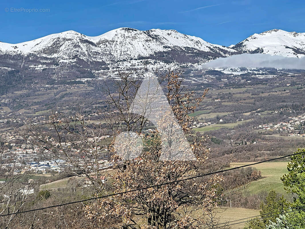 Terrain à RAMBAUD