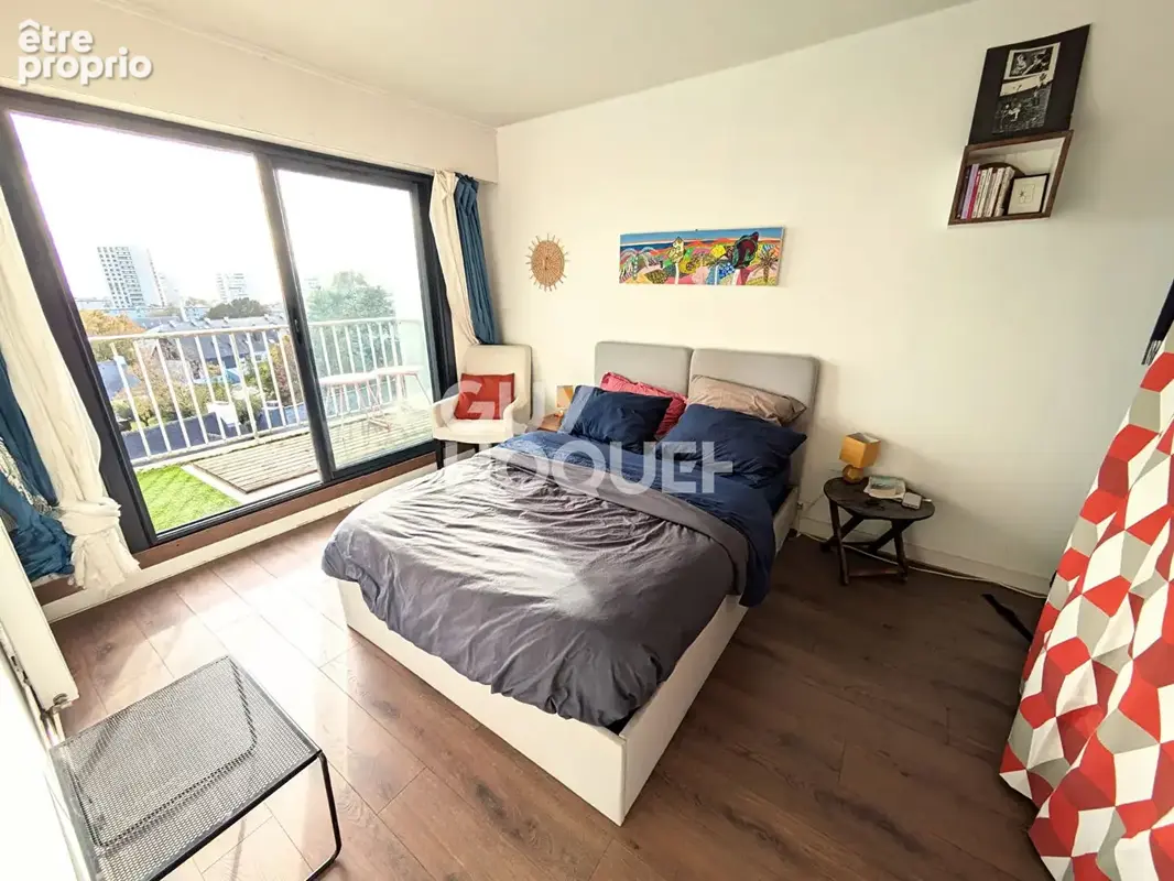 SAINT NAZAIRE, T2 bis rénové au dernier étage avec balcon vue mer - photo 6