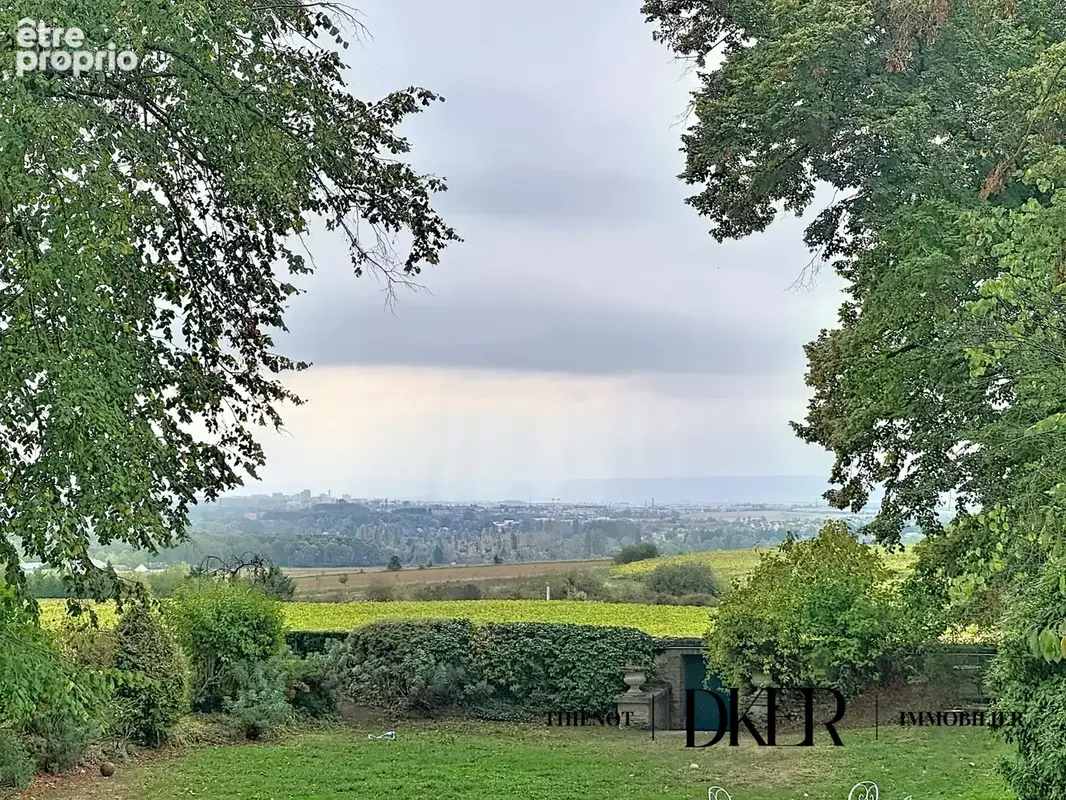 Propriete de prestige dans le massif saint thierry, montagne de reims - photo 2