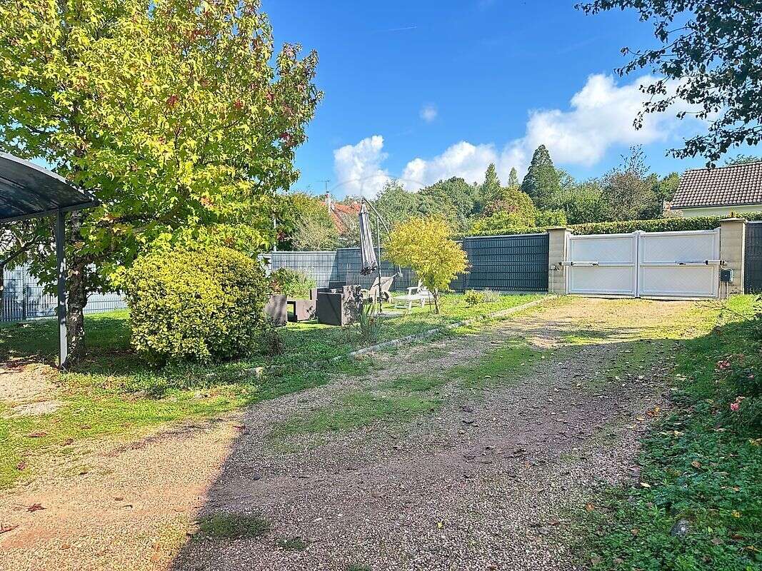 Maison à VARENNES-VAUZELLES