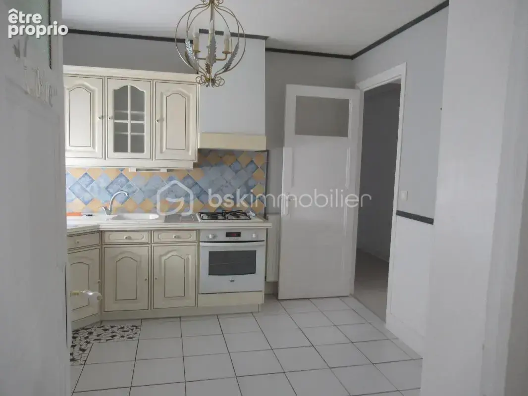 Agen hypercentre-appartement 100 m² - 2 chambres- terrasse- cave - photo 9