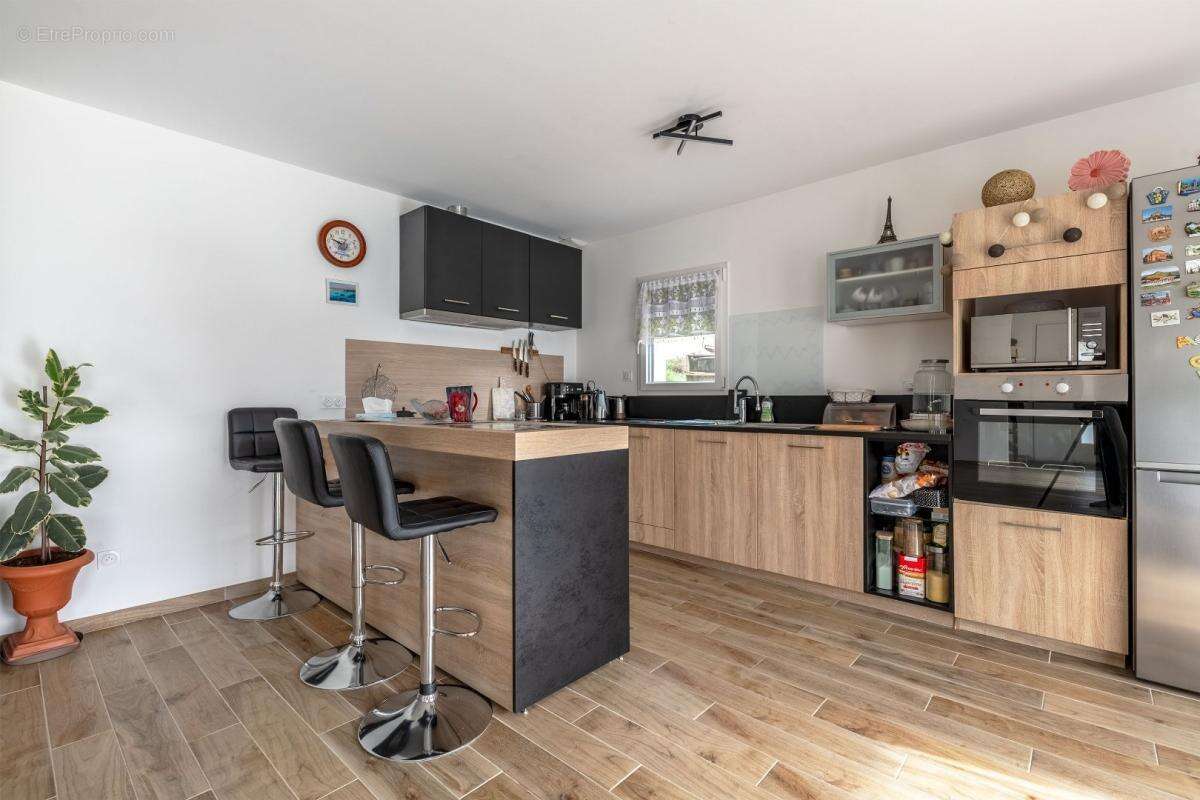 Maison à ALTILLAC