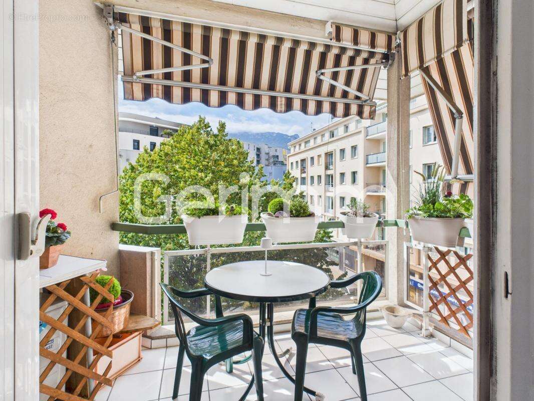 Appartement à GRENOBLE