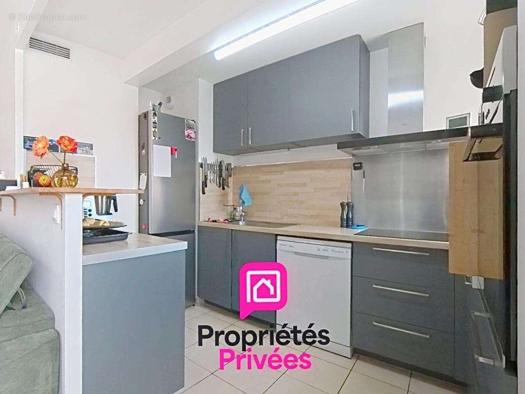 Valenciennes Centre , Appartement 2 pièces lumineux avec balcon et garage fermé - photo 9