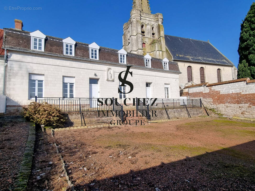 Maison à MINGOVAL