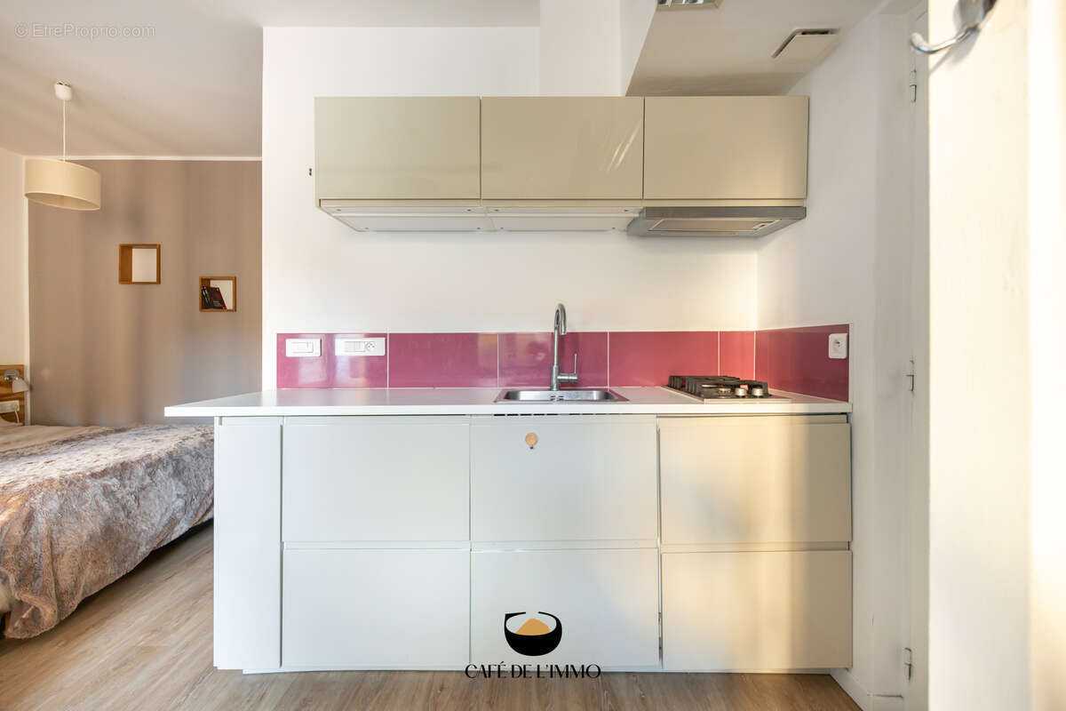 Appartement à MARSEILLE-6E