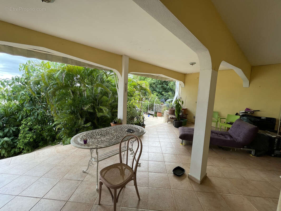 Maison à LE GOSIER